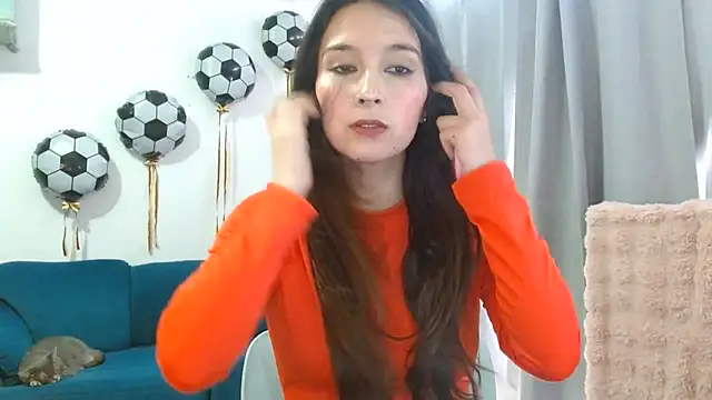 Almaglow  online show from 7, 7, 2026