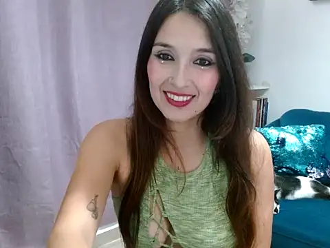 Almaglow  online show from 8, 4, 2026