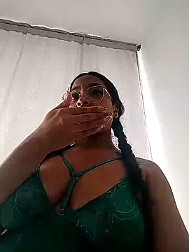 KATALINA SANTANA  online show from 18, 4, 2026