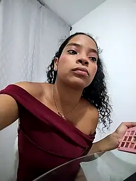 KATALINA SANTANA  online show from 7, 2, 2026