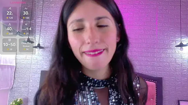 Nicolleth tk online show from 5, 1, 2026