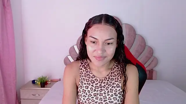 Naya  fox723 online show from 2, 2, 2026