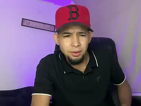 Snapshot of enyel_100 chatting on 5, 2, 2026 enyel 100 online show from 5, 2, 2026