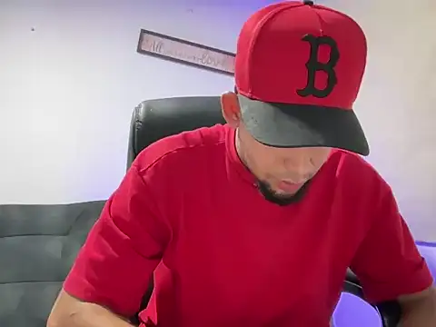 Snapshot of enyel_100 chatting on 17, 1, 2026 enyel 100 online show from 17, 1, 2026