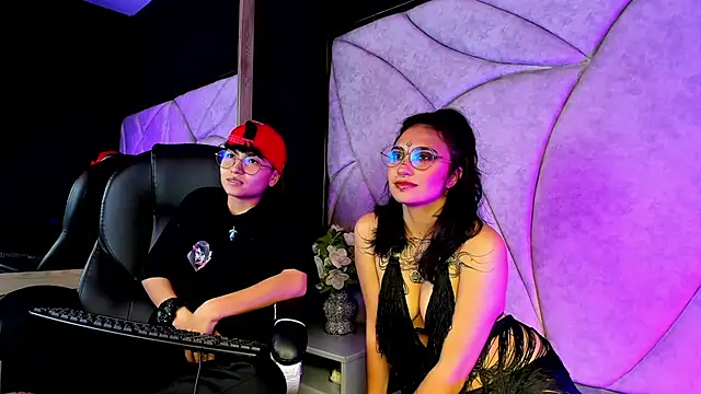 Snapshot of velvet_mystic chatting on 24, 4, 2026 velvet mystic online show from 24, 4, 2026
