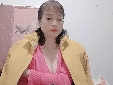 Sophie sexy7 online show from 9, 2, 2026