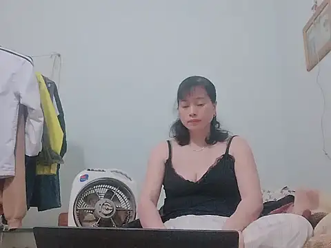 Sophie sexy7 online show from 19, 2, 2026