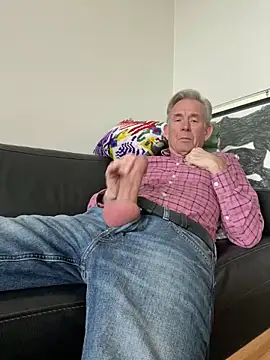 Pierre4tjyxx online show from 22, 2, 2026