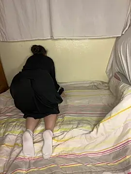 Snapshot of Elkinga_nana chatting on 13, 5, 2026 Elkinga nana online show from 13, 5, 2026