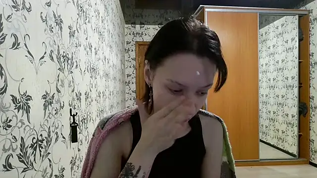 LxayBloom online show from 16, 4, 2026