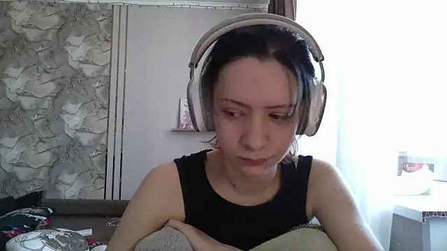 LxayBloom online show from 25, 2, 2026