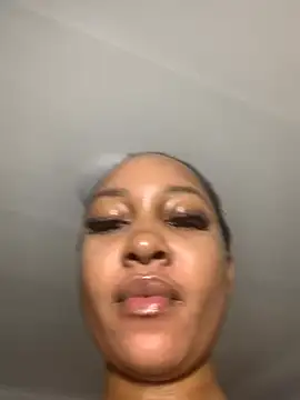 Snapshot of Creamy_bitchxxx chatting on 4, 6, 2026 Creamy bitchxxx online show from 4, 6, 2026