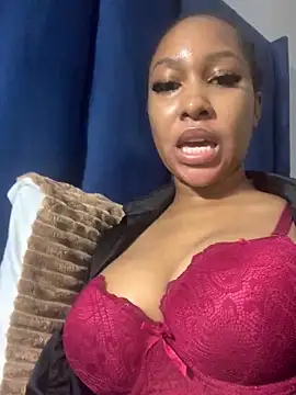 Snapshot of Creamy_bitchxxx chatting on 27, 5, 2026 Creamy bitchxxx online show from 27, 5, 2026