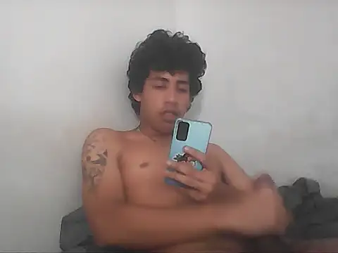 Snapshot of SirMocha22 chatting on 5, 6, 2026 SirMocha22 online show from 5, 6, 2026