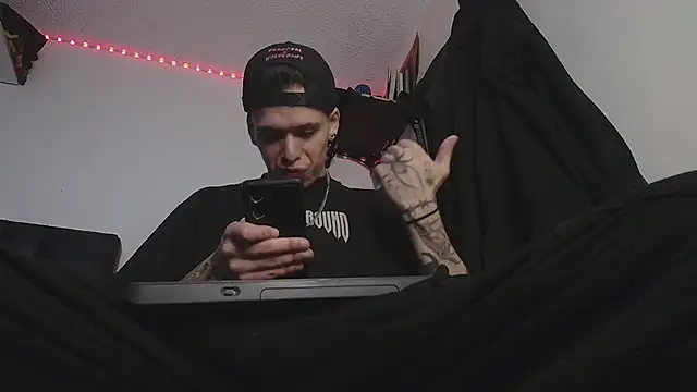 Anhony Muscle online show from 8, 1, 2026