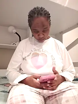 Snapshot of princess-boobz chatting on 11, 7, 2026 princess-boobz online show from 11, 7, 2026