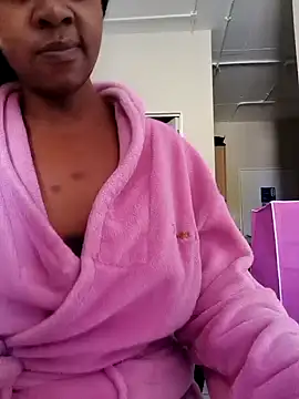 Snapshot of princess-boobz chatting on 10, 6, 2026 princess-boobz online show from 10, 6, 2026