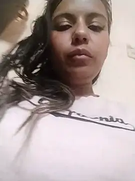 cinthia2011 online show from 3, 3, 2026