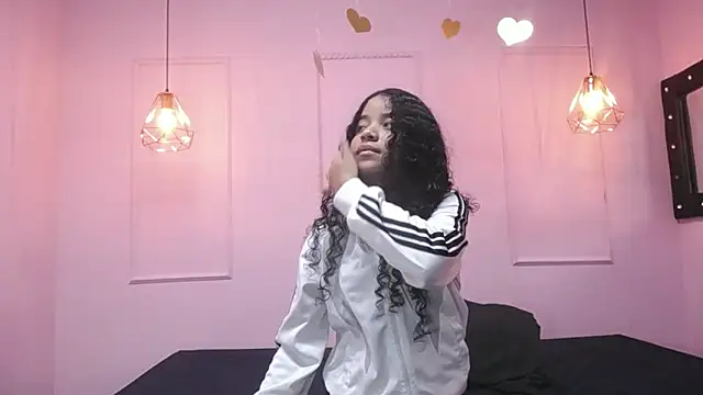 Snapshot of sofia1sweet chatting on 27, 3, 2026 sofia1sweet online show from 27, 3, 2026