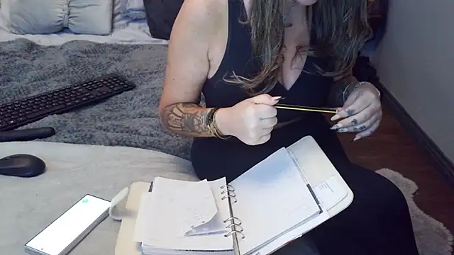 ScottishIvy online show from 22, 4, 2026