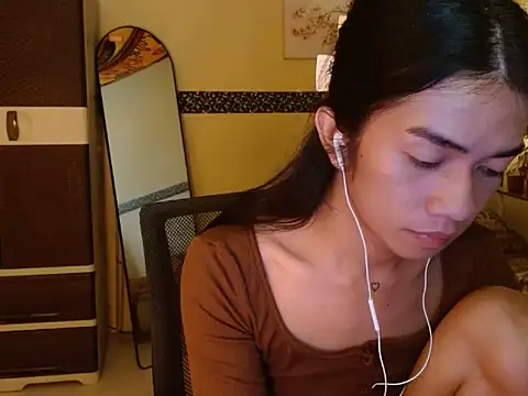 EnviousMaddie online show from 10, 5, 2026