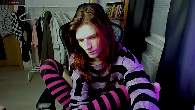 iceseeker2 online show from 15, 4, 2026