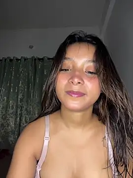 Snapshot of annaya_sexy chatting on 21, 5, 2026 annaya sexy online show from 21, 5, 2026