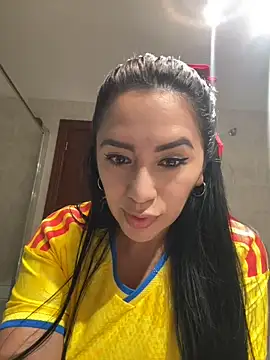 Snapshot of nataliia_queen_ chatting on 18, 6, 2026 nataliia queen online show from 18, 6, 2026