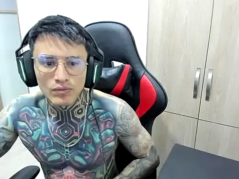 Chrissblack online show from 12, 2, 2026