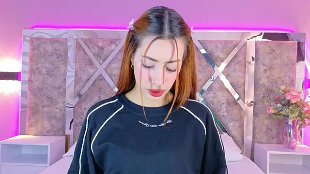 LolaGray   online show from 29, 5, 2026