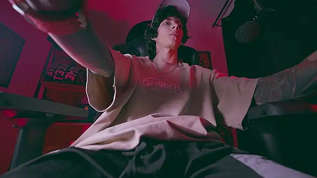 Olliver   y online show from 5, 3, 2026