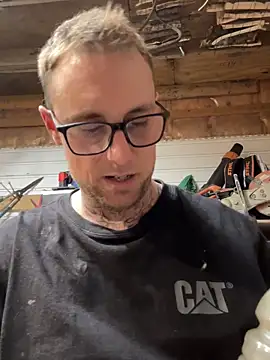 WIDBIGWHITECOCK online show from 17, 2, 2026