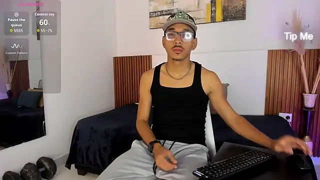 Julian Dark  online show from 6, 2, 2026