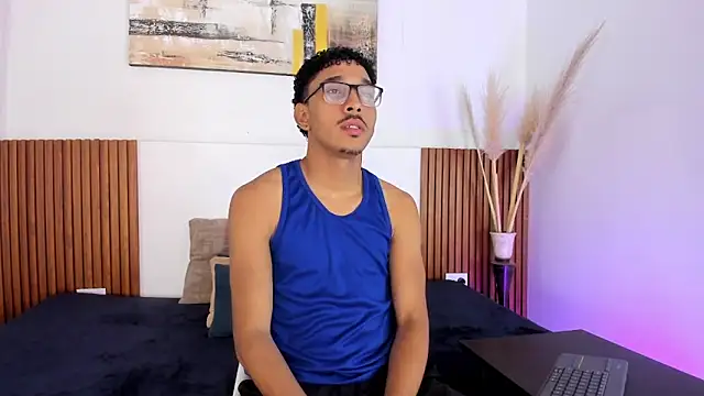 Julian Dark  online show from 5, 2, 2026