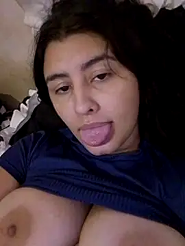 Tiffany06 online show from 8, 4, 2026