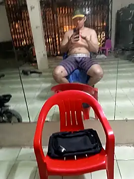 paladito01 online show from 10, 4, 2026