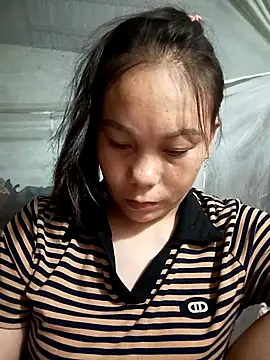 Snapshot of vanvan005 chatting on 13, 7, 2026 vanvan005 online show from 13, 7, 2026
