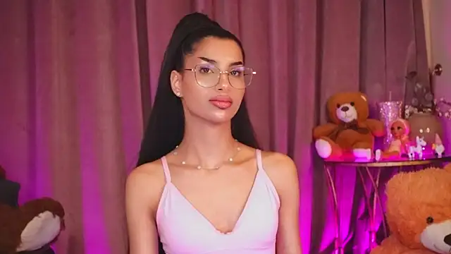 Snapshot of ZariaaVera chatting on 6, 5, 2026 ZariaaVera online show from 6, 5, 2026