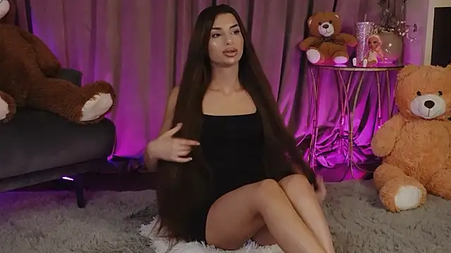 ZariaaVera online show from 10, 2, 2026