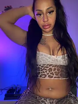 sweetxlayla online show from 12, 4, 2026