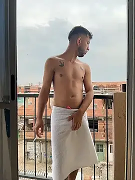 liam bronw online show from 5, 3, 2026