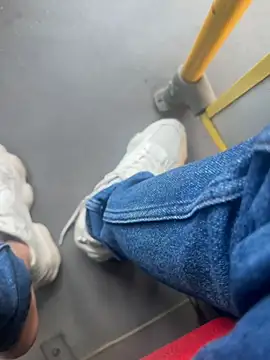 liam bronw online show from 28, 2, 2026