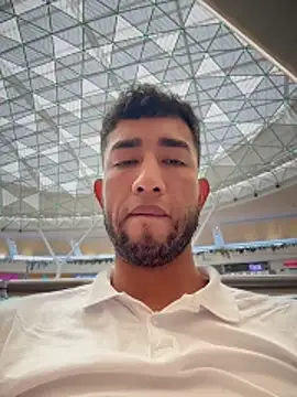 liam bronw online show from 25, 2, 2026