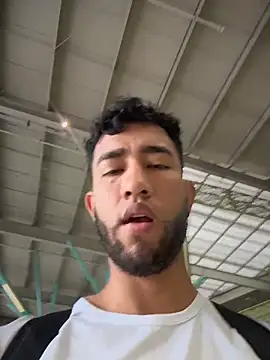 liam bronw online show from 15, 4, 2026