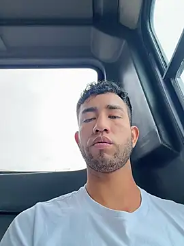 liam bronw online show from 18, 3, 2026