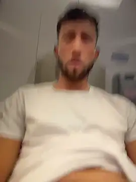 liam bronw online show from 10, 4, 2026