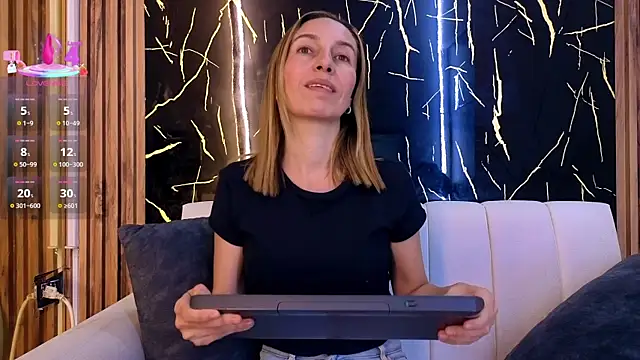 Starlight Mature aws online show from 17, 7, 2026