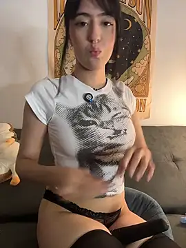 HinaSweet online show from 7, 3, 2026