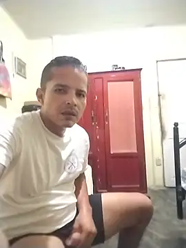 Snapshot of Gracho_25 chatting on 28, 5, 2026 Gracho 25 online show from 28, 5, 2026