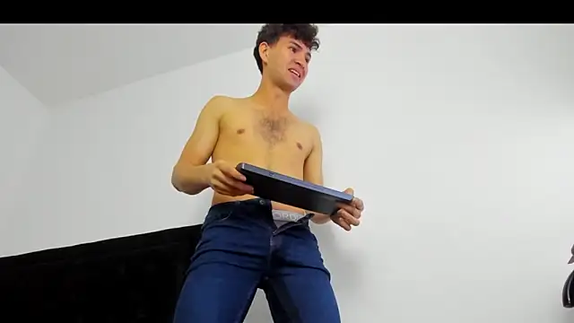 camilo model online show from 26, 2, 2026